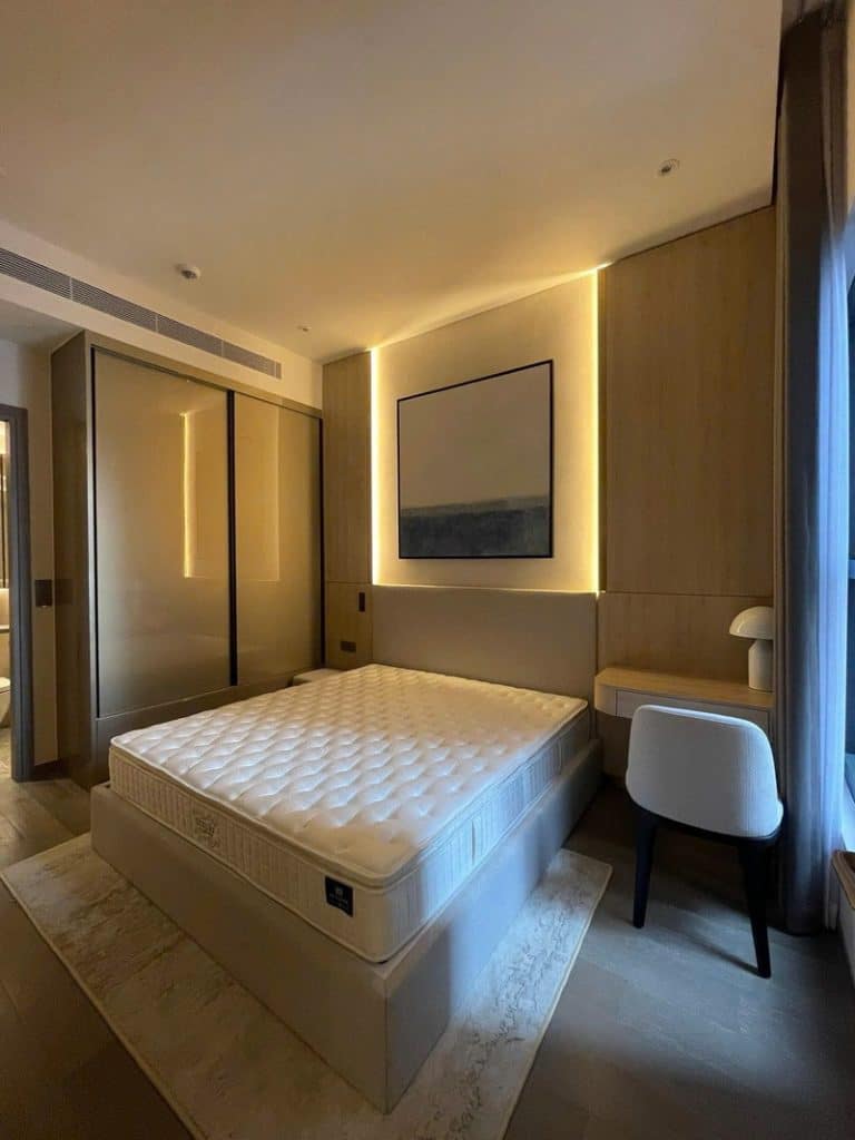 Bán căn hộ 2 phòng ngủ The Marq – Đầy đủ nội thất, tầng view đẹp