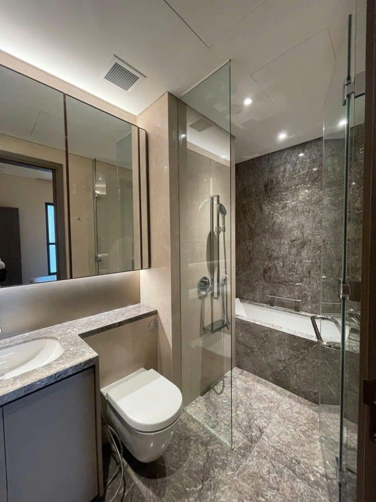 Bán căn hộ 2 phòng ngủ The Marq – Đầy đủ nội thất, tầng view đẹp